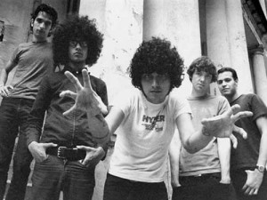 At the Drive-In regresan por dinero