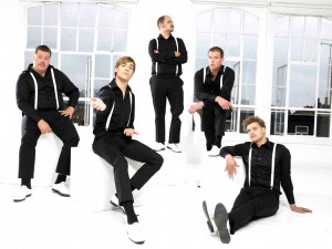 Video: The Hives - Go Right Ahead - theborderlinemusic.com