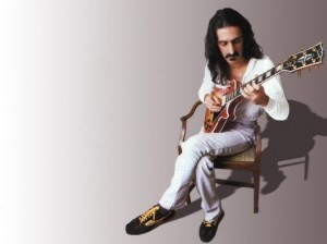 Universal reedita 60 de las obras musicales de Frank Zappa - theborderlinemusic.com