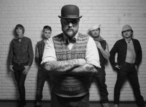 Vídeo: Turbonegro “You Give Me Worms” - theborderlinemusic.com