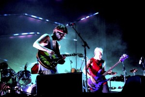 El vídeo secreto de Atoms For Peace en directo - theborderlinemusic.com