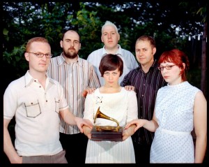 Vuelve Camera Obscura en junio con “Desire Lines” - theborderlinemusic.com