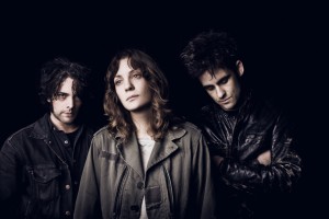 vídeo de Black Rebel Motorcycle Club: “Let The Day Begin” - theborderlinemusic.com