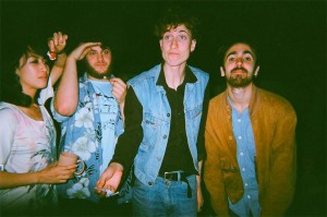 El cantante de Yuck deja el grupo…  theborderlinemusic.com