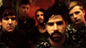 Vídeo: Foals – Out Of The Woods - theborderlinemusic.com
