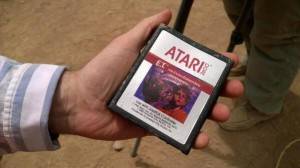 Leyenda confirmada: encuentran los videojuegos de Atari enterrados en el desierto - theborderlinemusic.com