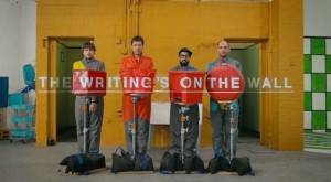 Ok Go con otro video sorprendente para ‘The Writings on the Wall’ - theborderlinemusic.com