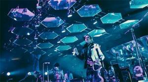 Arcade Fire hace un cover de Creedence Clearwater Revival en vivo: “Hey Tonight” - theborderlinemusic.com
