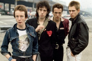Documental inédito de The Clash - theborderlinemusic.com