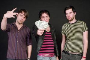 The Cribs: Nuevo single “Burning for No One” - theborderlinemusic.com