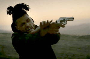 The Weeknd , video de “Tell Your Friends”