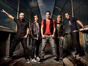 Simple Plan en el primer U18 gallego - Theborderlinemusic.com