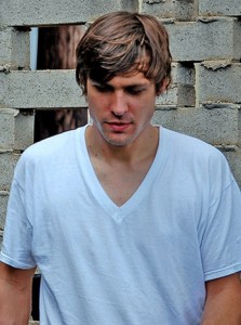 John Maus, el regalo perfecto - TheBorderlineMusic.com