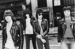 La viuda de Joey Ramone asegura que habrá un biopic de los Ramones - Theborderlinemusic.com