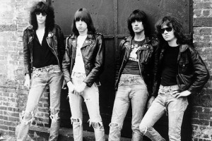 Los seis primeros discos de Ramones en un box-set - theborderlinemusic.com