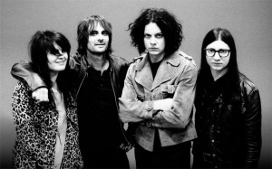 The Dead Weather anuncia serie de singles y disco - theborderlinemusic.com