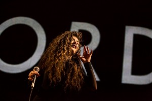 Lorde hace un cover de James Blake - theborderlinemusic.com