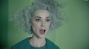 St. Vincent estrena clip para “Digital Witness” - theborderlinemusic.com