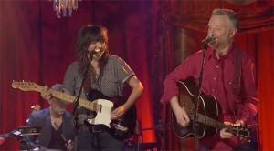 Courtney Barnett y Billy Bragg hacen un cover de The Velvet Underground - theborderlinemusic.com