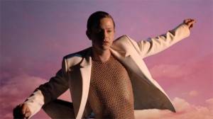 “Queen”, el video lyncheano de Perfume Genius - theborderlinemusic.com