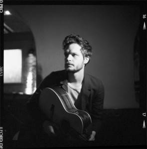 The Tallest Man on Earth anuncia nuevo disco: Dark Bird is Home - theborderlinemusic.com