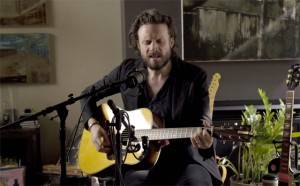 Father John Misty, nueva canción: “I’ve Never Been a Woman” - theborderlinemusic.com